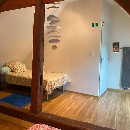 فيلا Le Refuge De Valprofonde Villeneuve-sur-Yonne المظهر الخارجي الصورة