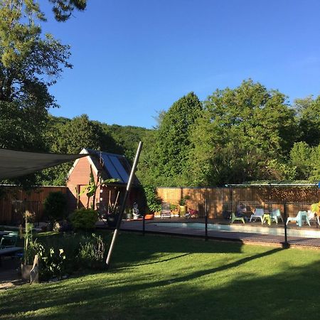 فيلا Le Refuge De Valprofonde Villeneuve-sur-Yonne المظهر الخارجي الصورة