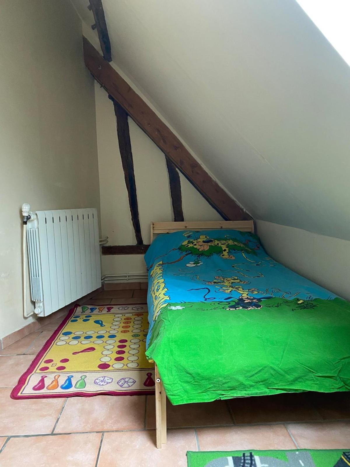 فيلا Le Refuge De Valprofonde Villeneuve-sur-Yonne المظهر الخارجي الصورة